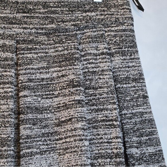 Karl Lagerfeld Tweed Lace Hem Marled Black Skirt Size 4 Feminine Coquette Girl - Picture 10 of 14